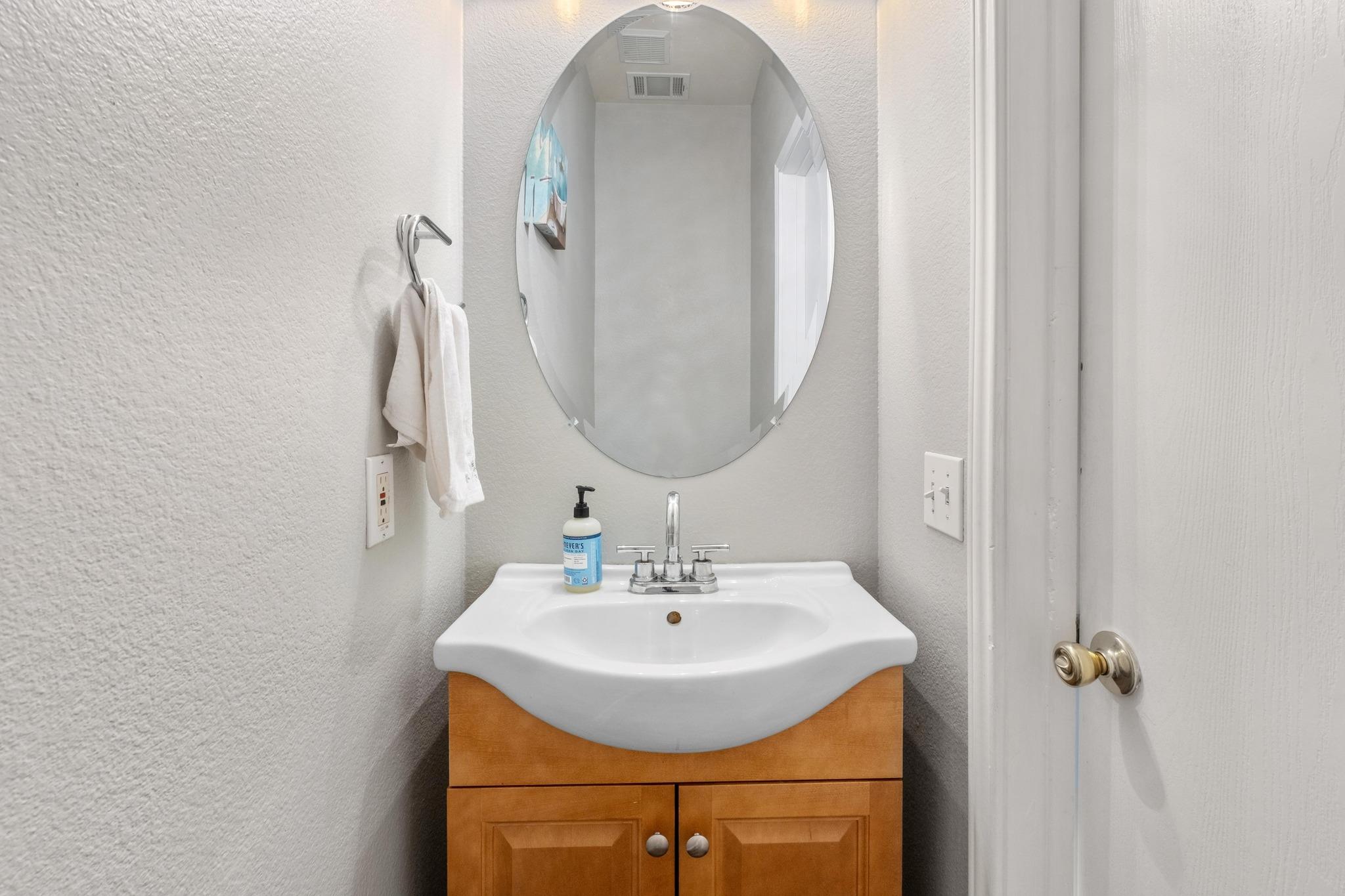 4710 Lake Champlain Ln, Austin, TX 78754