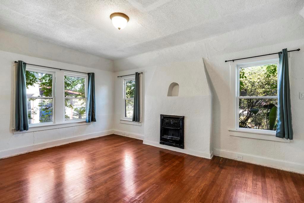 1434 Hicks Ave, San Antonio, TX 78210