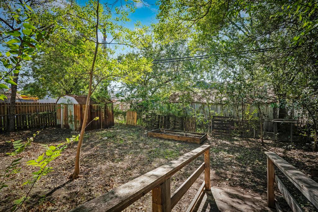 1434 Hicks Ave, San Antonio, TX 78210