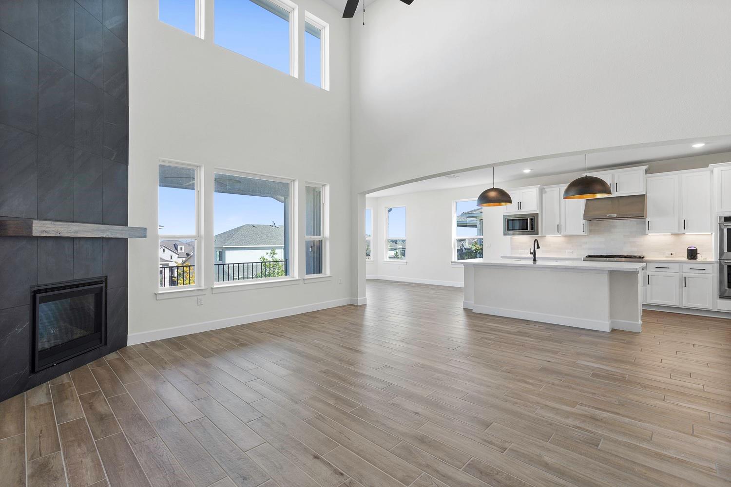 604 Buena Onda Way, Lakeway, TX 78738