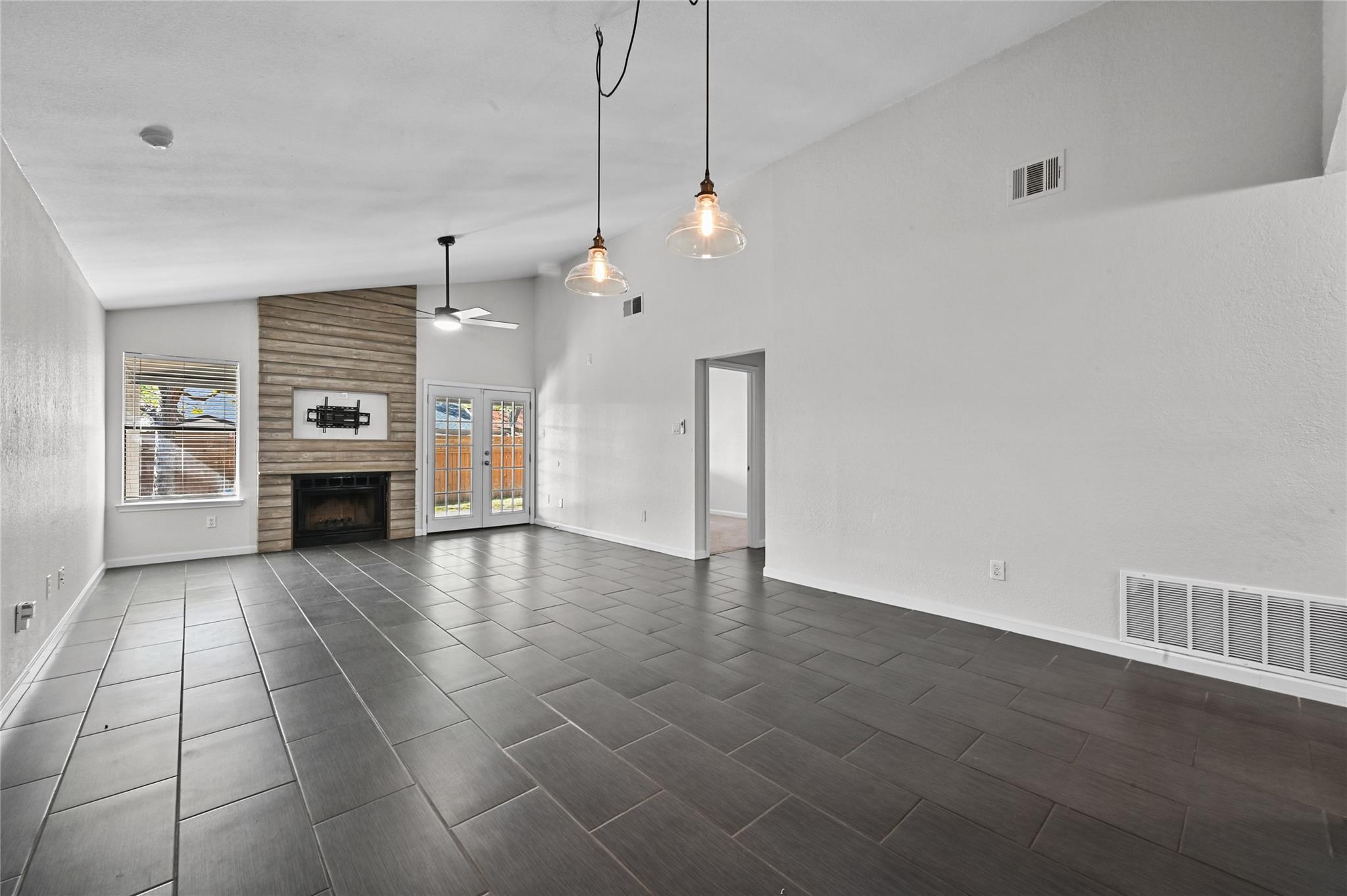 8730 Birmingham Dr, Austin, TX 78748