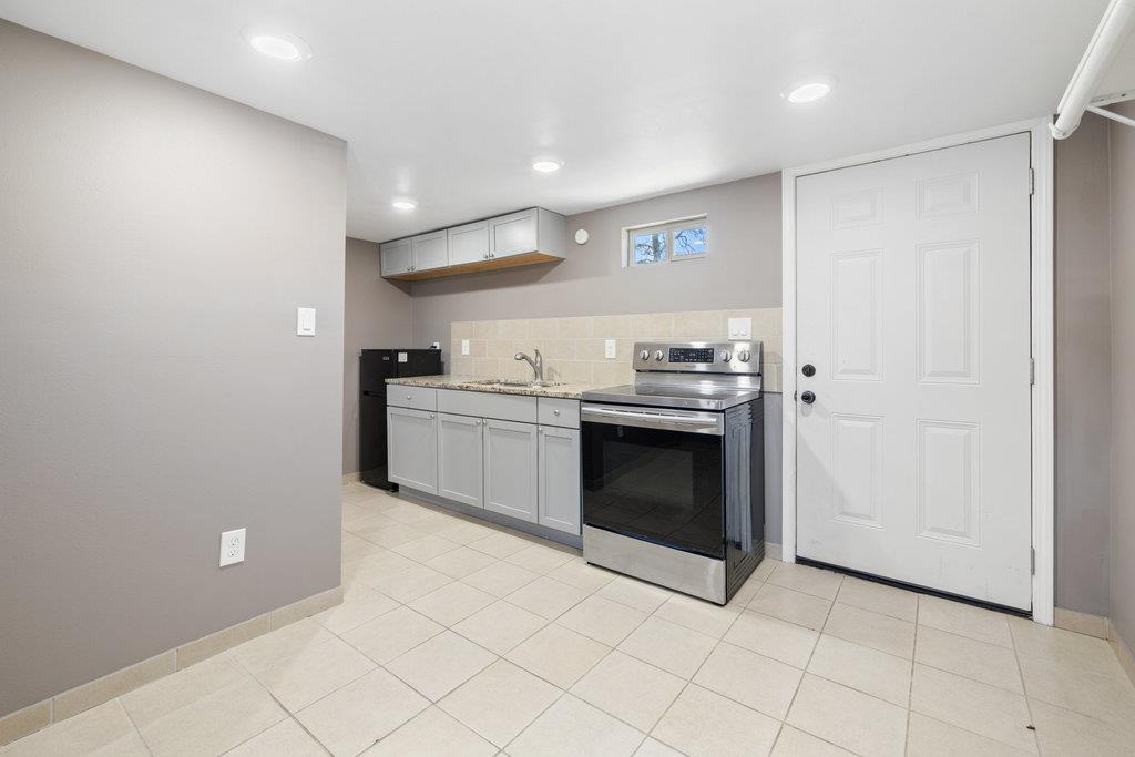 2540 FM 20, Red Rock, TX 78662