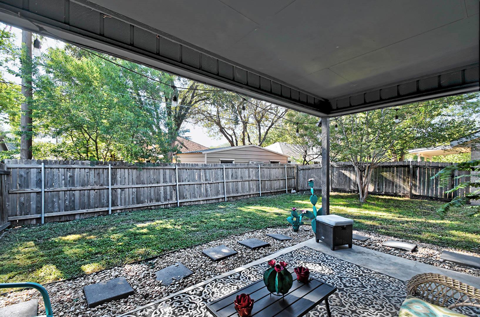 937 Sundance St, New Braunfels, TX 78130