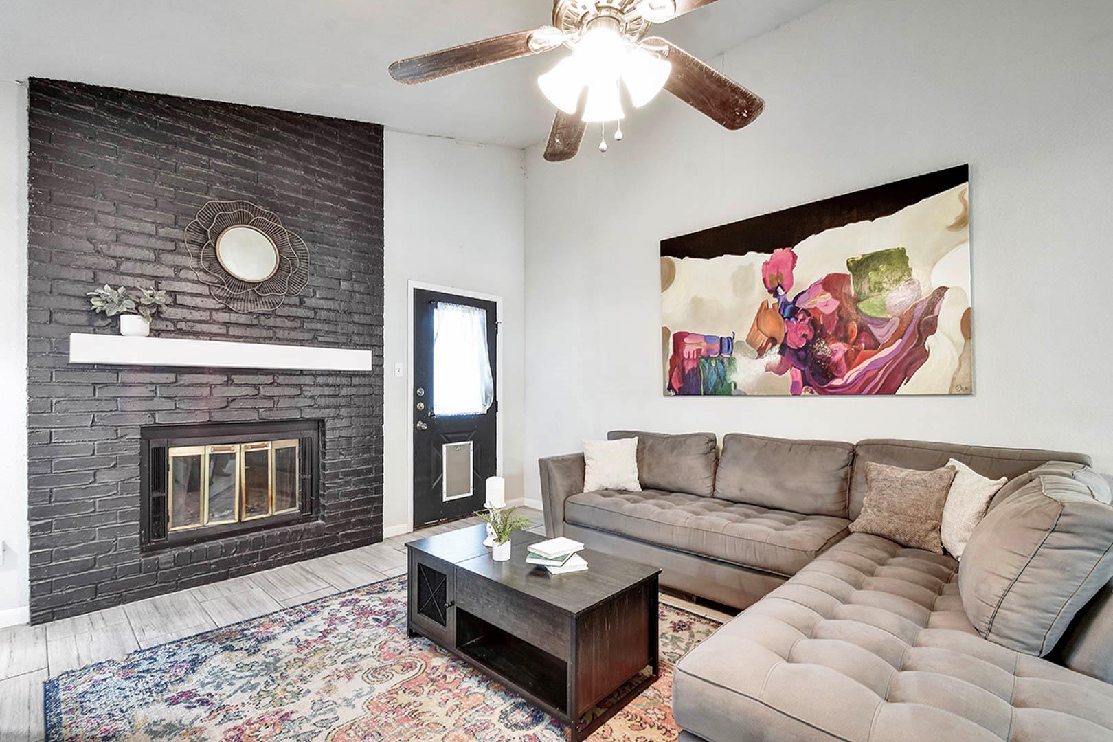 937 Sundance St, New Braunfels, TX 78130