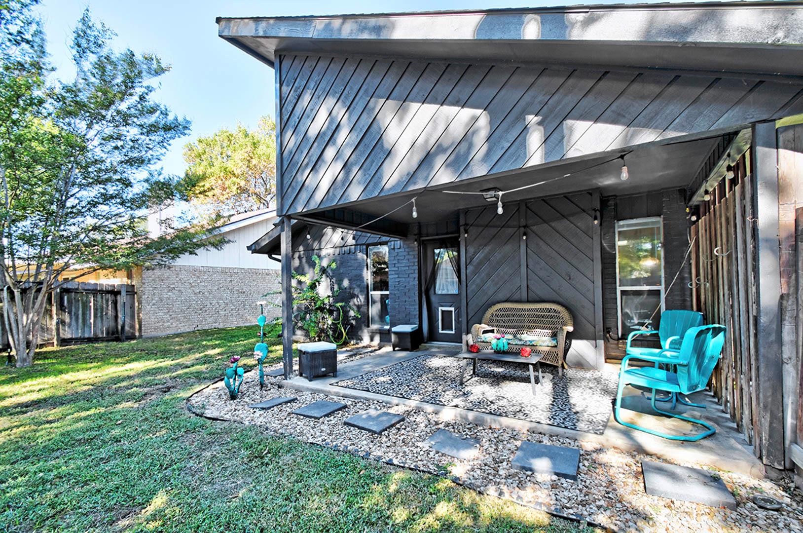 937 Sundance St, New Braunfels, TX 78130