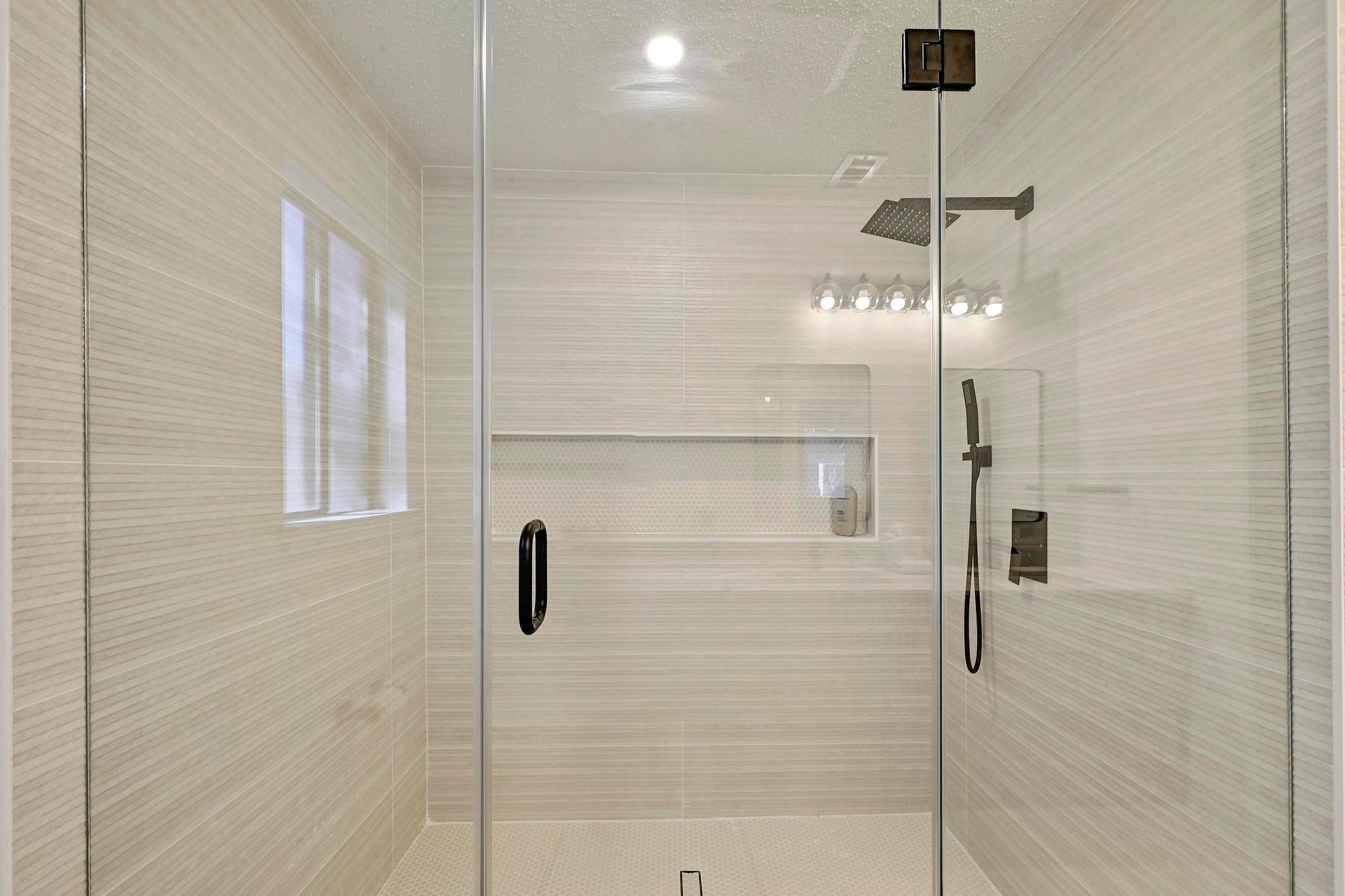 7107 Teaberry Dr, Austin, TX 78745