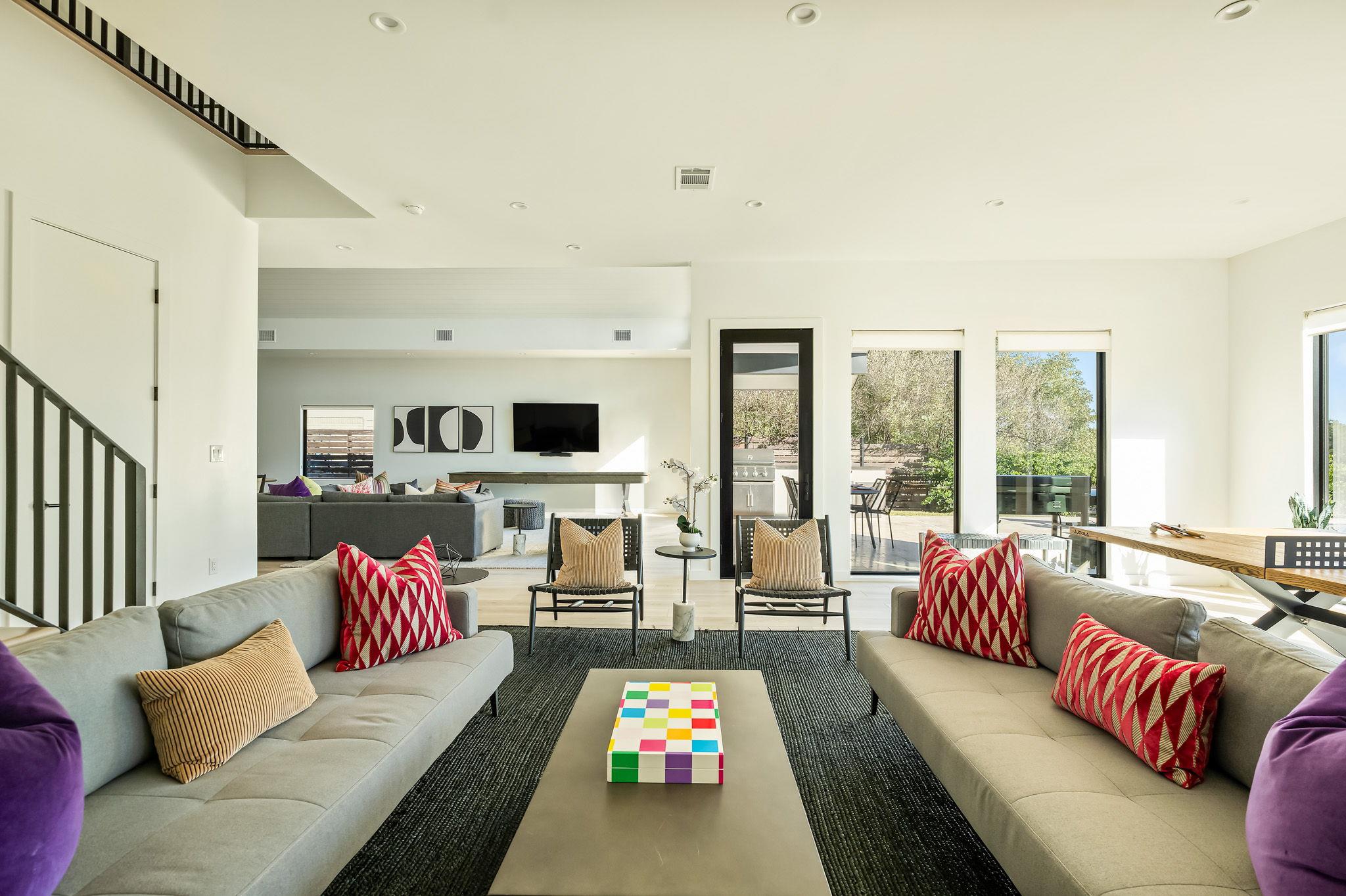 1836 Bluebonnet Ln, Kingsland, TX 78639