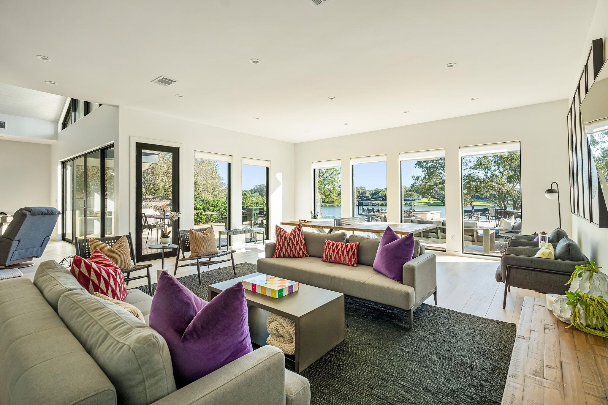 1836 Bluebonnet Ln, Kingsland, TX 78639