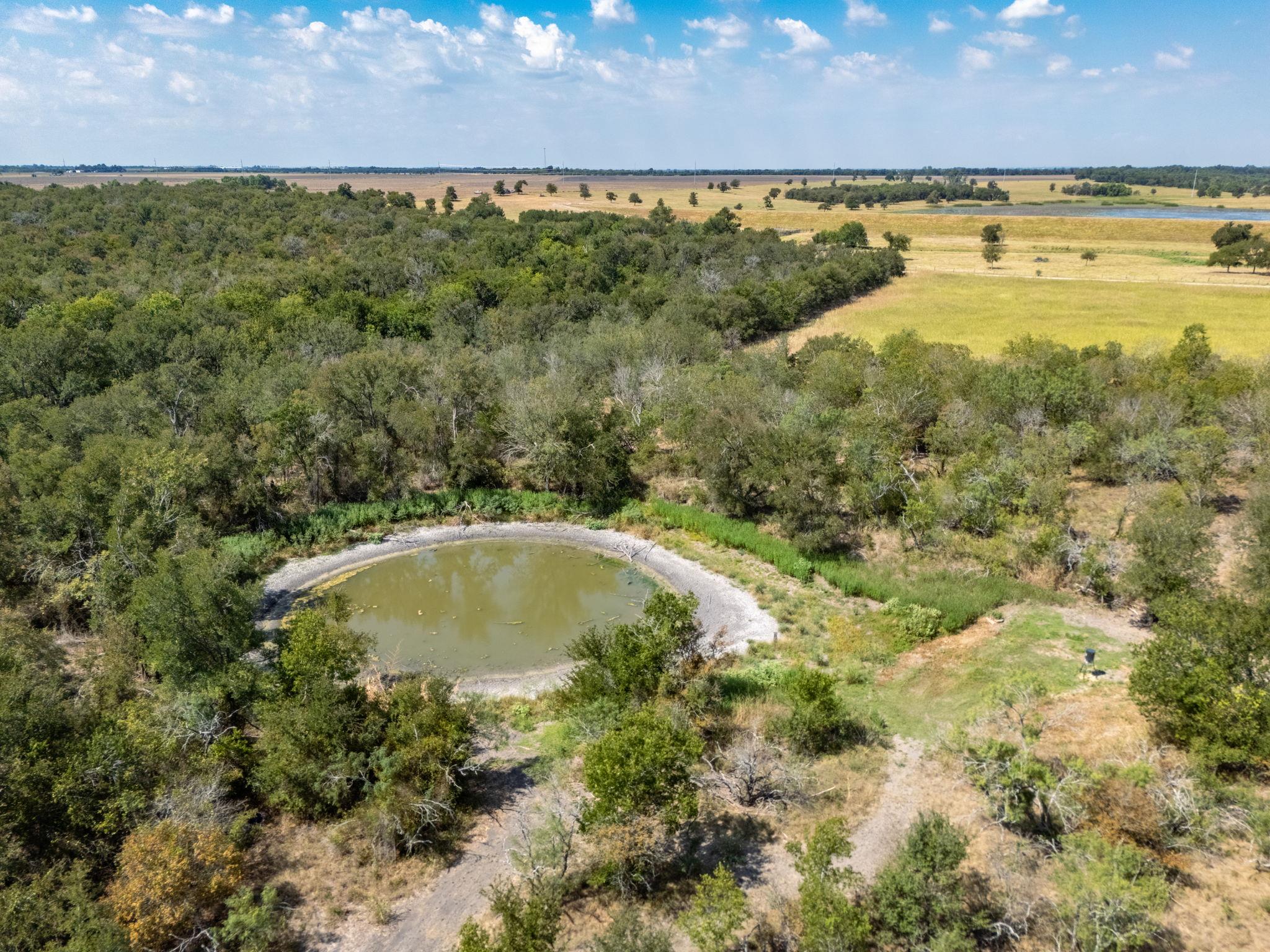 1451 CR 483, Taylor, TX 76574