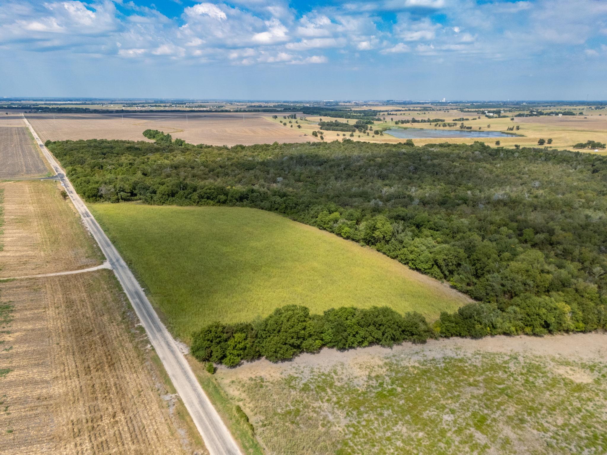 1451 CR 483, Taylor, TX 76574