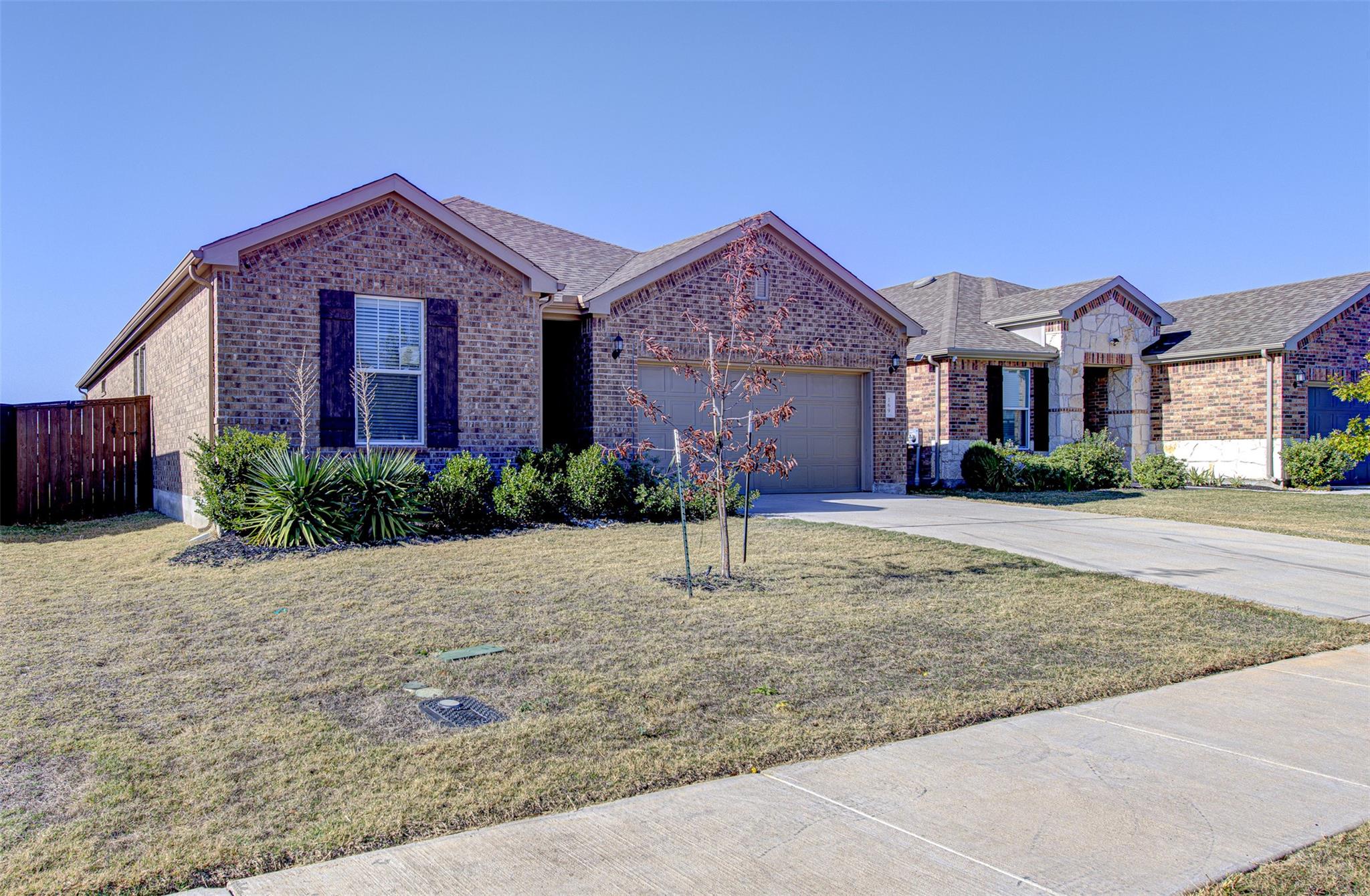 169 Slenderleaf Dr, Marble Falls, TX 78654