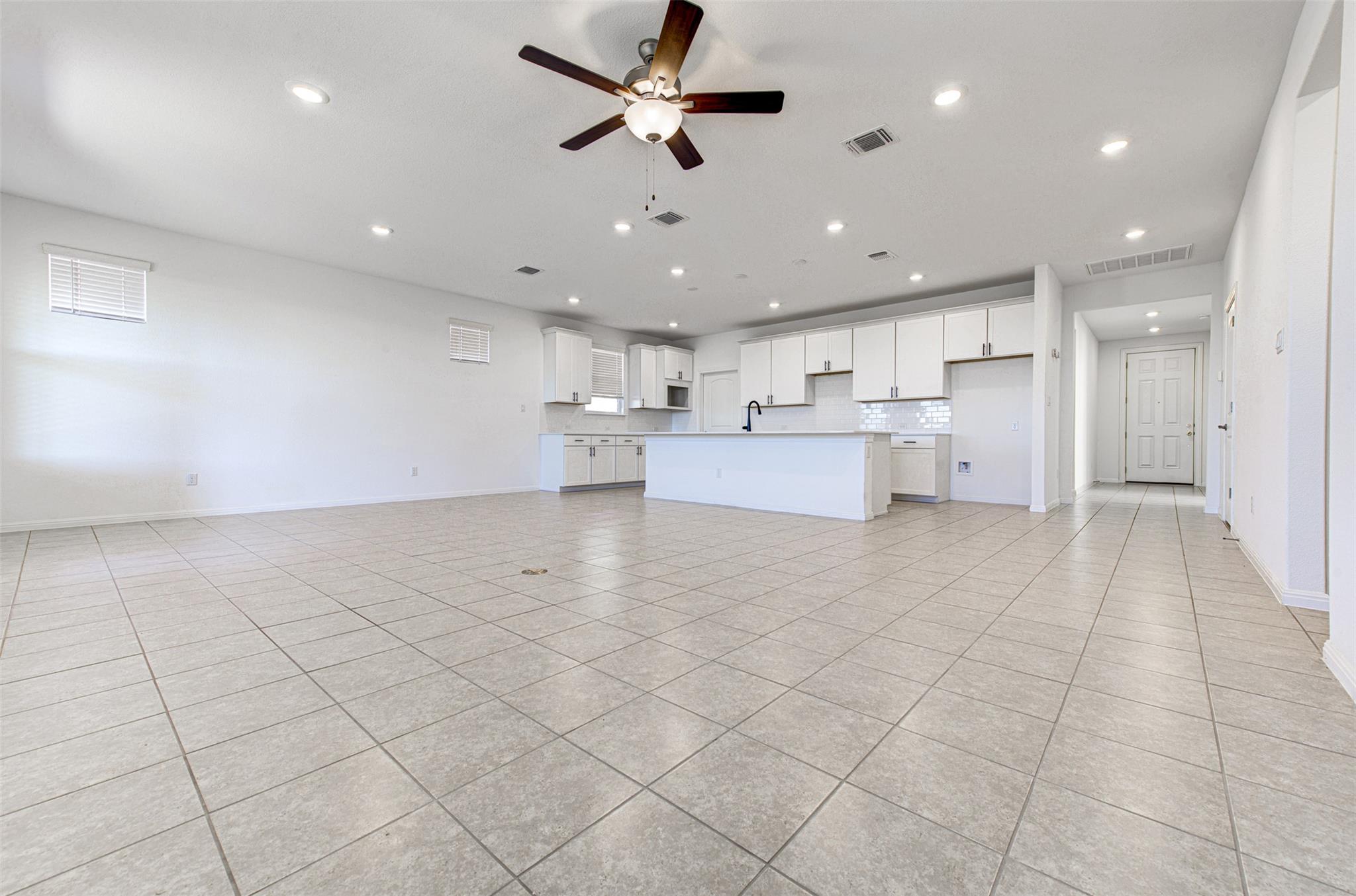 169 Slenderleaf Dr, Marble Falls, TX 78654