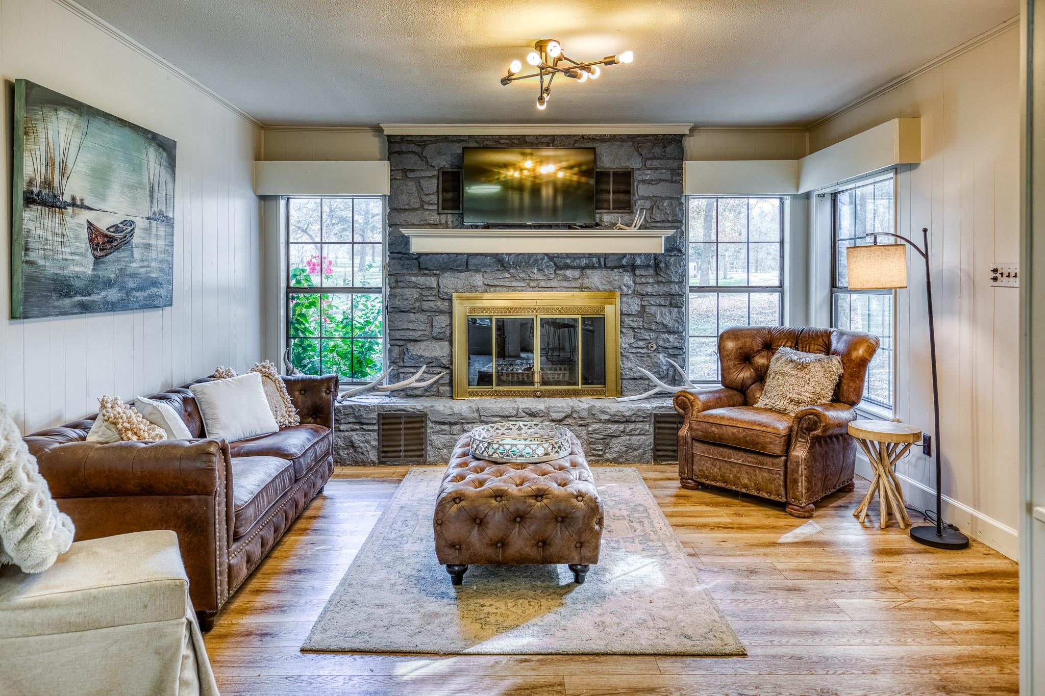 196 Willy Rd, Bastrop, TX 78602