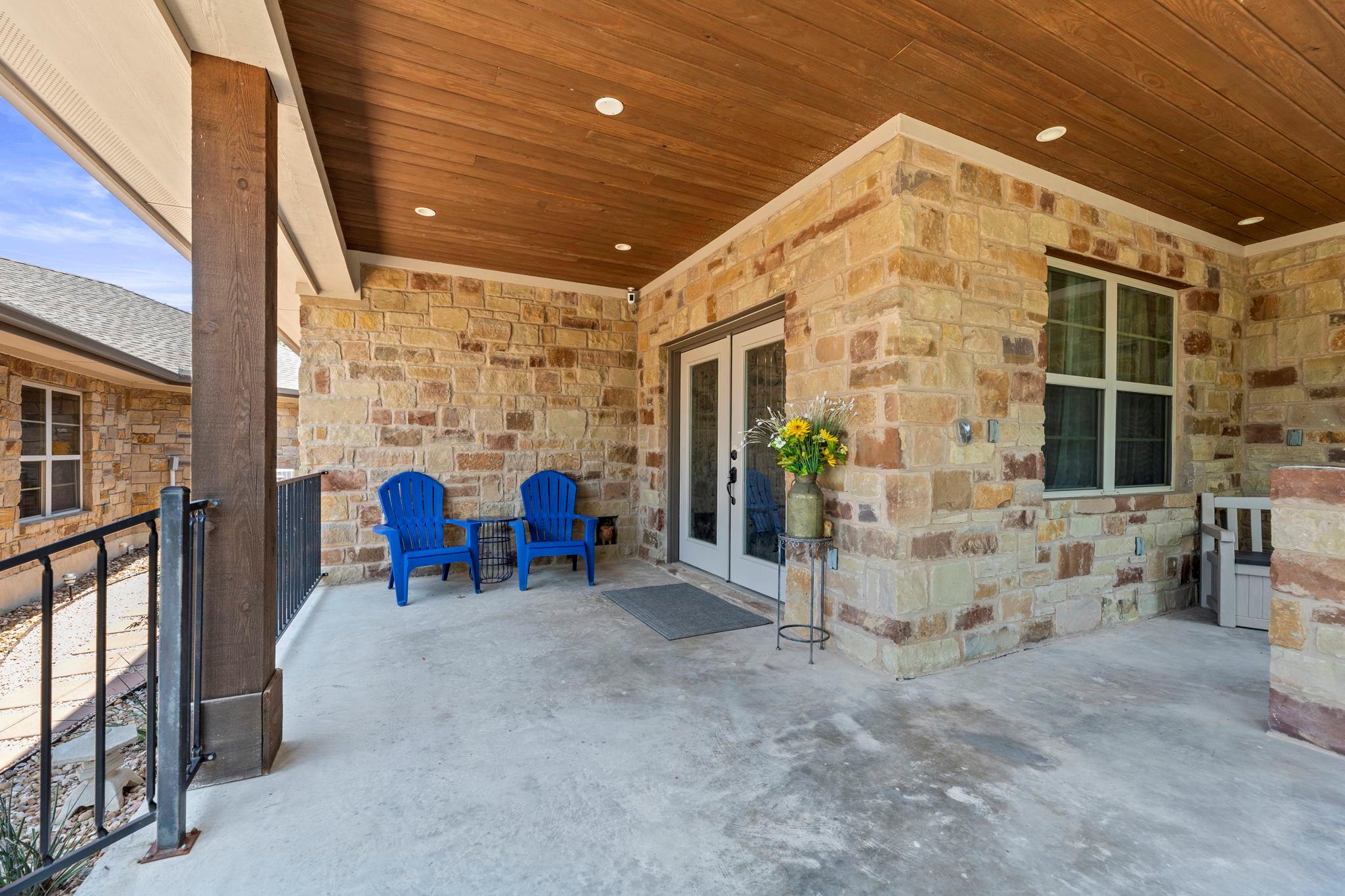 116 Kipahulu Dr, Bastrop, TX 78602