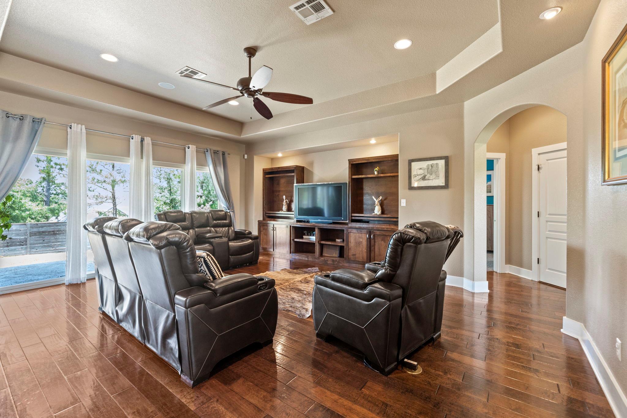 116 Kipahulu Dr, Bastrop, TX 78602