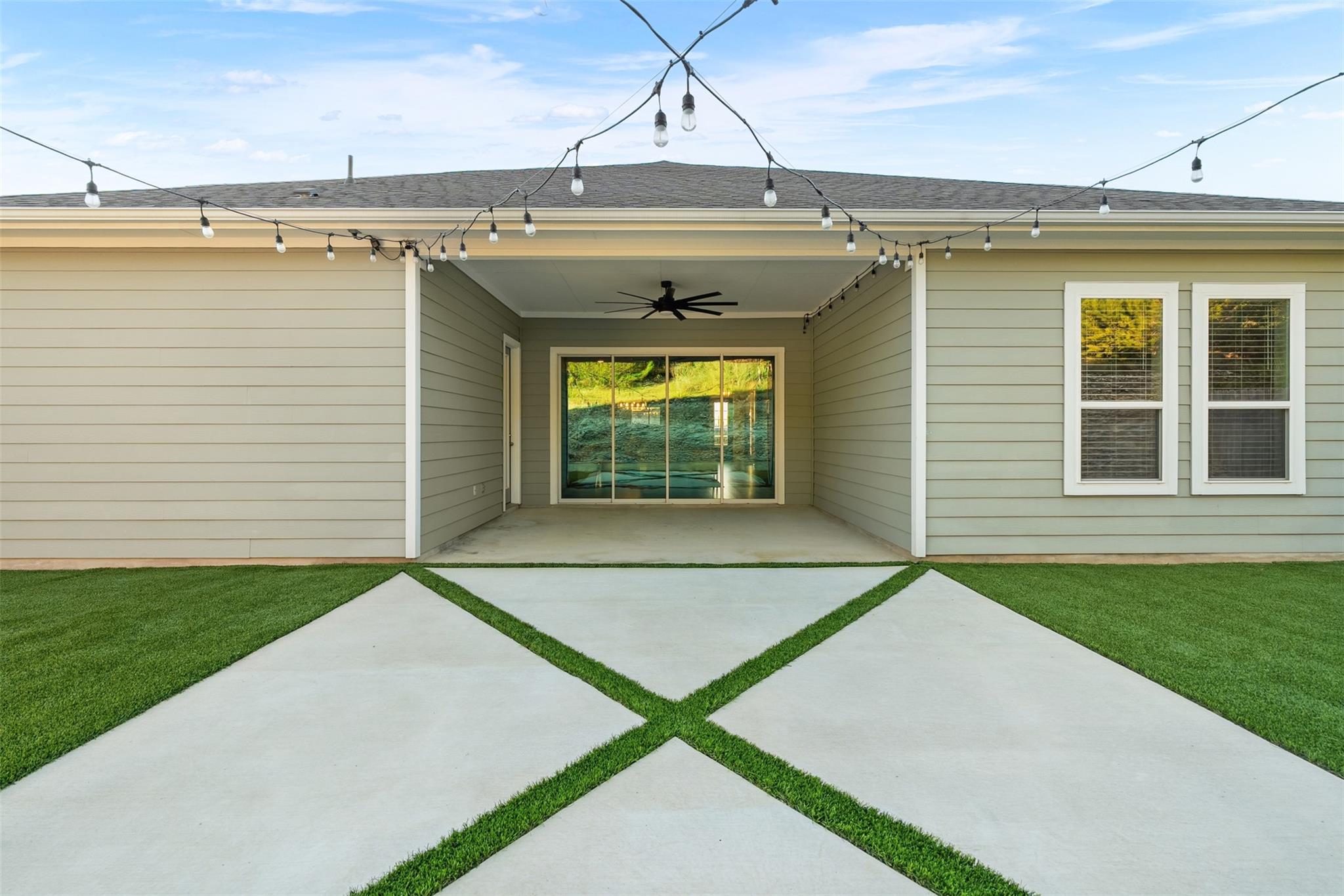 113 Rose Heath Ln, Liberty Hill, TX 78642