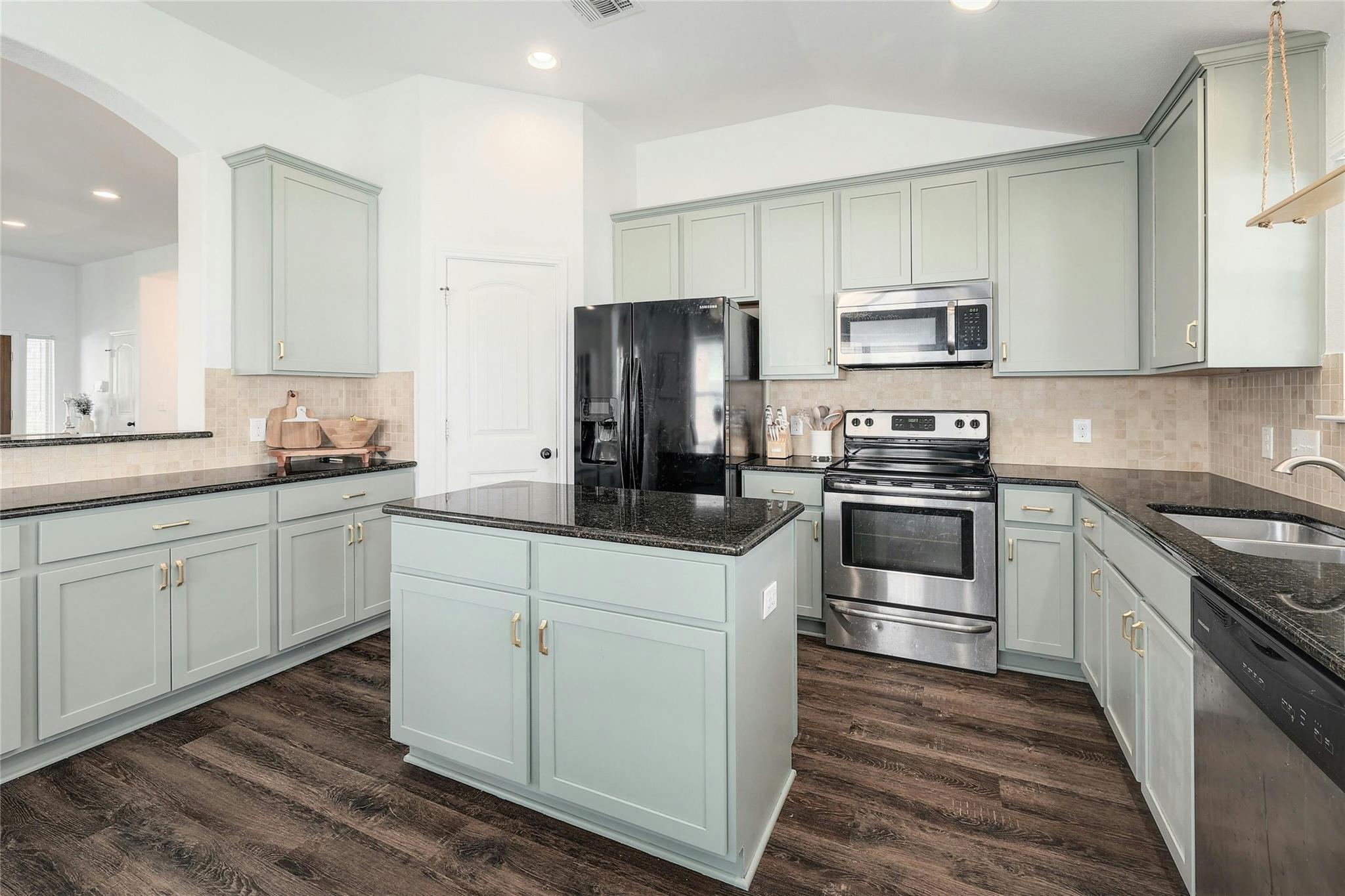 1115 Petroglyph Trl, Pflugerville, TX 78660