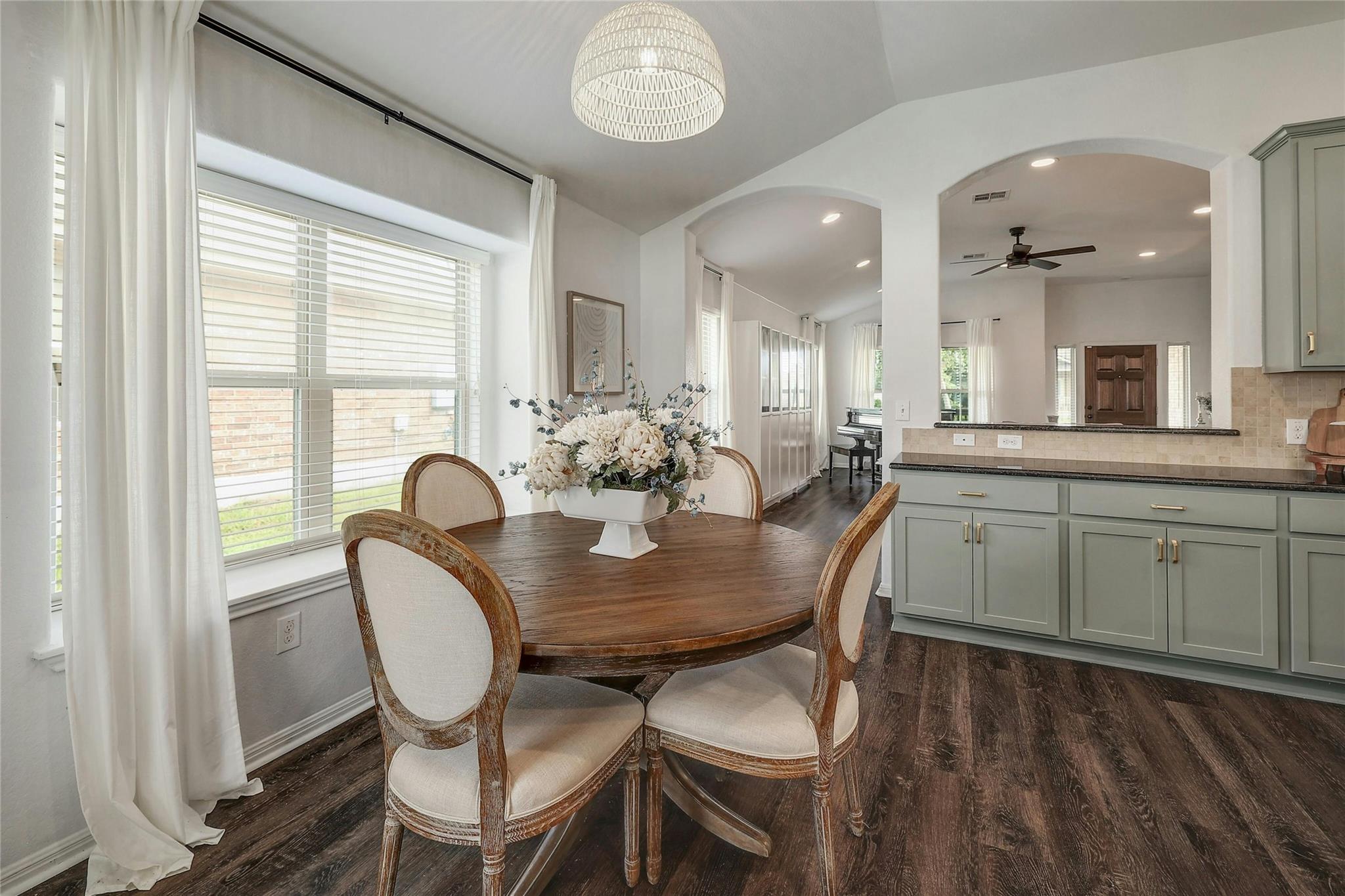 1115 Petroglyph Trl, Pflugerville, TX 78660