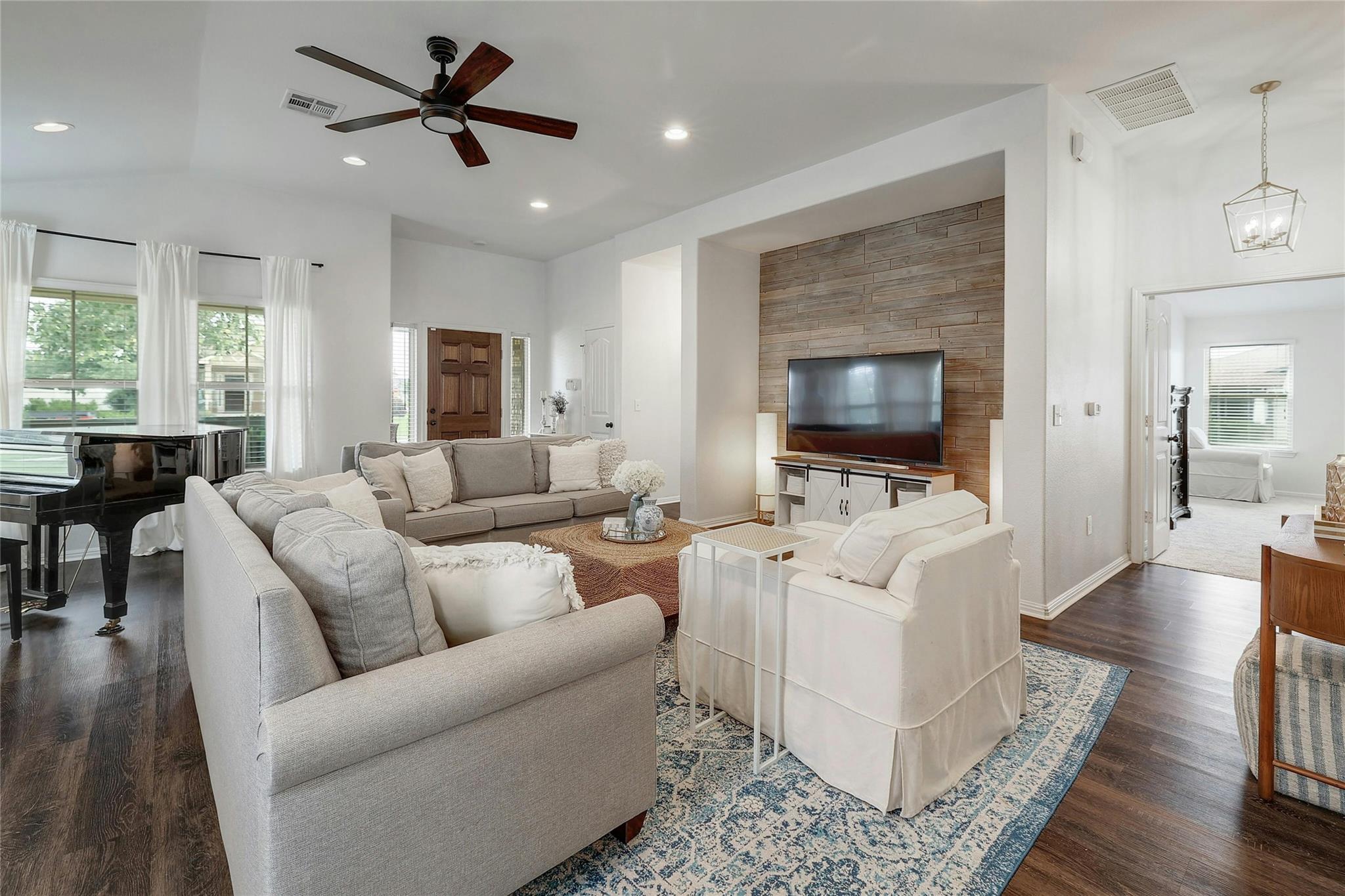 1115 Petroglyph Trl, Pflugerville, TX 78660