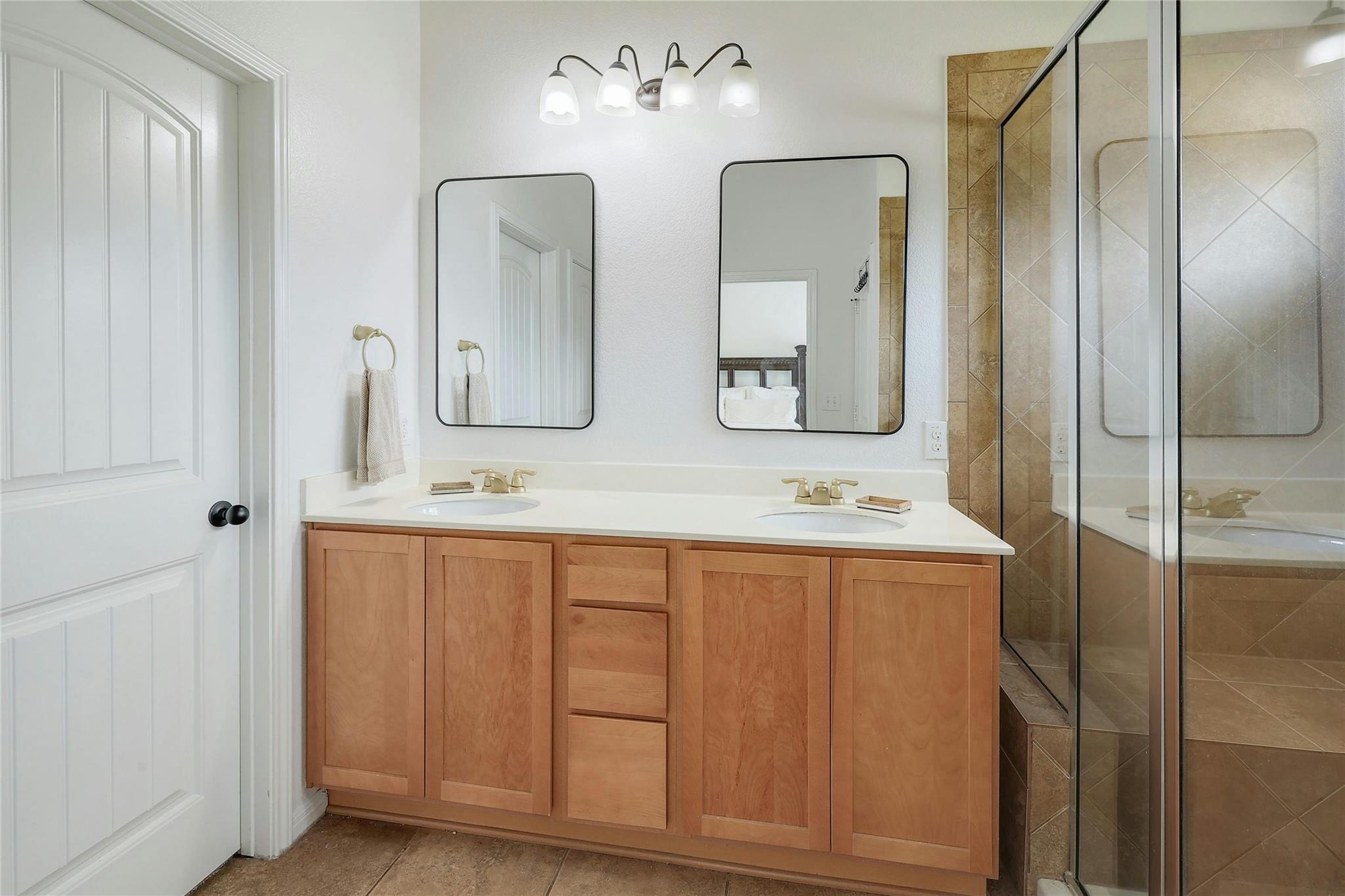 1115 Petroglyph Trl, Pflugerville, TX 78660