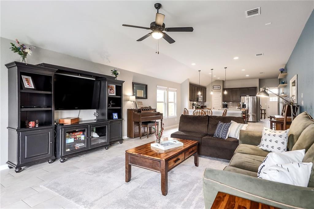 4124 Presidio Ln, Round Rock, TX 78681