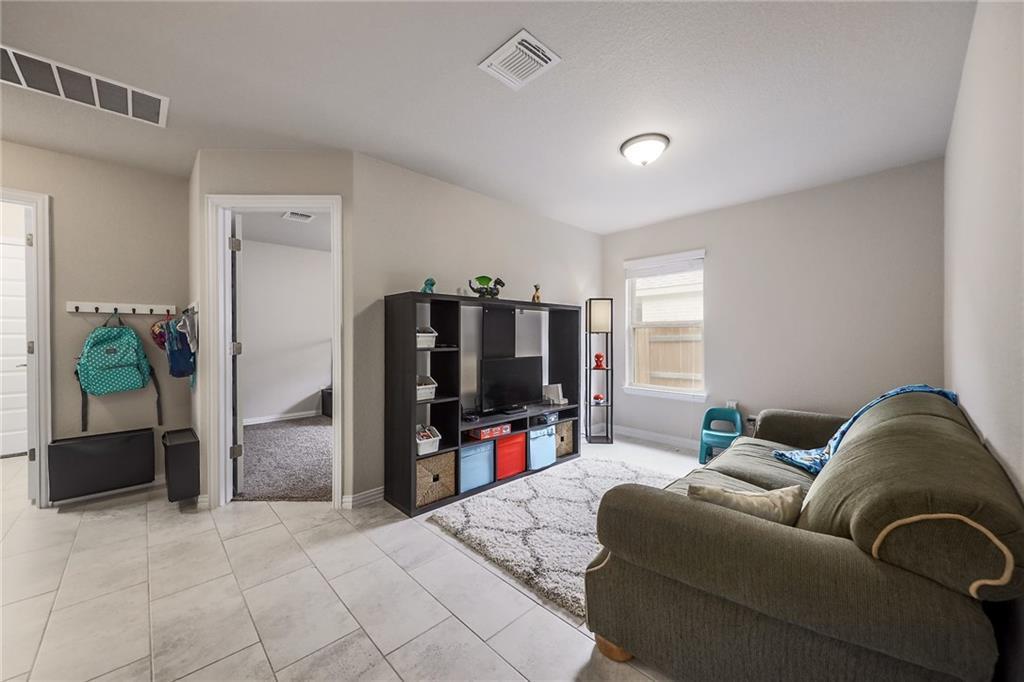 4124 Presidio Ln, Round Rock, TX 78681