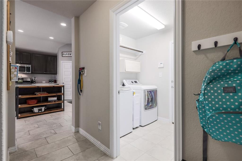 4124 Presidio Ln, Round Rock, TX 78681