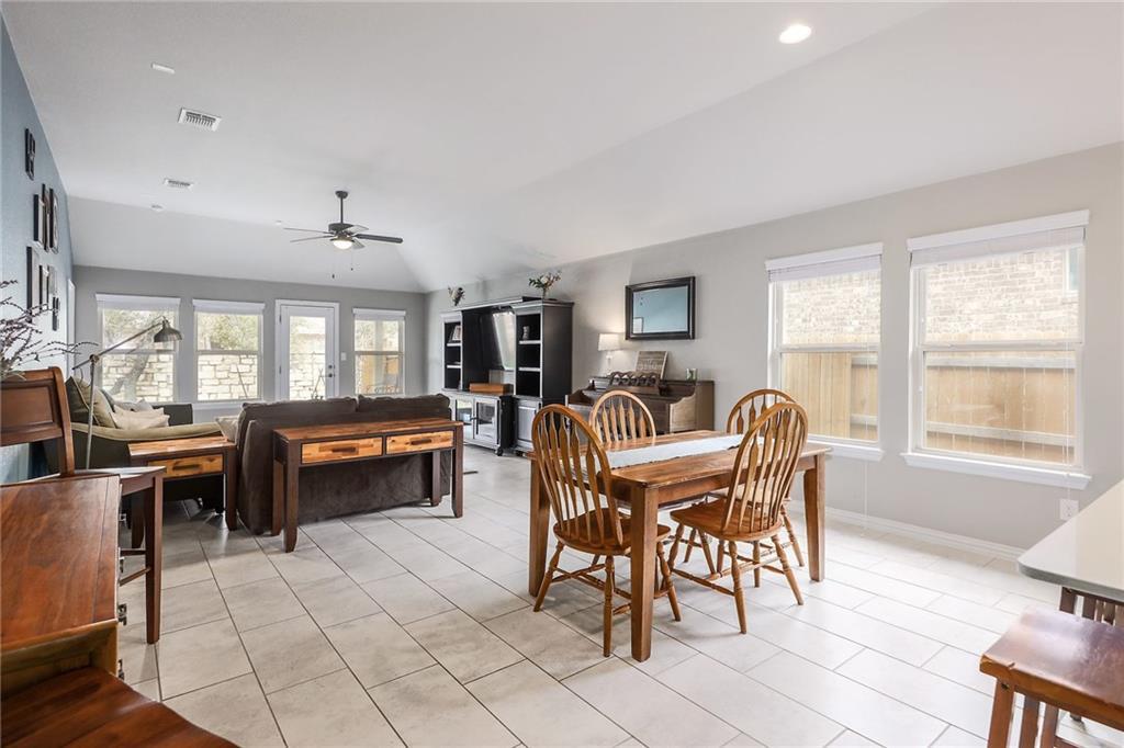 4124 Presidio Ln, Round Rock, TX 78681