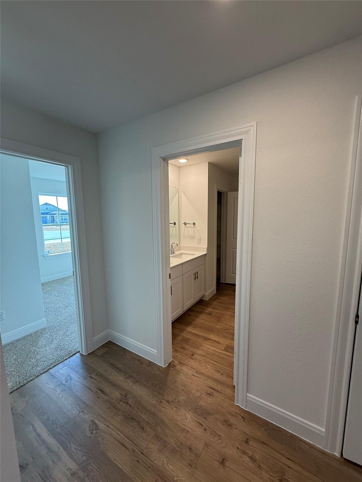 215 Great Northern Dr, Cedar Creek, TX 78612