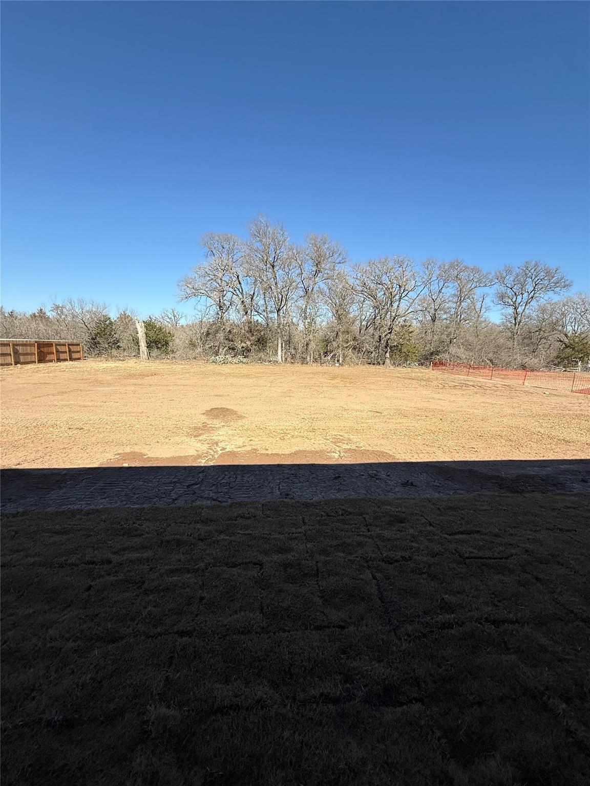 215 Great Northern Dr, Cedar Creek, TX 78612