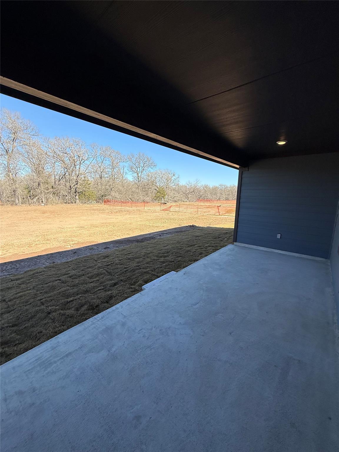 215 Great Northern Dr, Cedar Creek, TX 78612