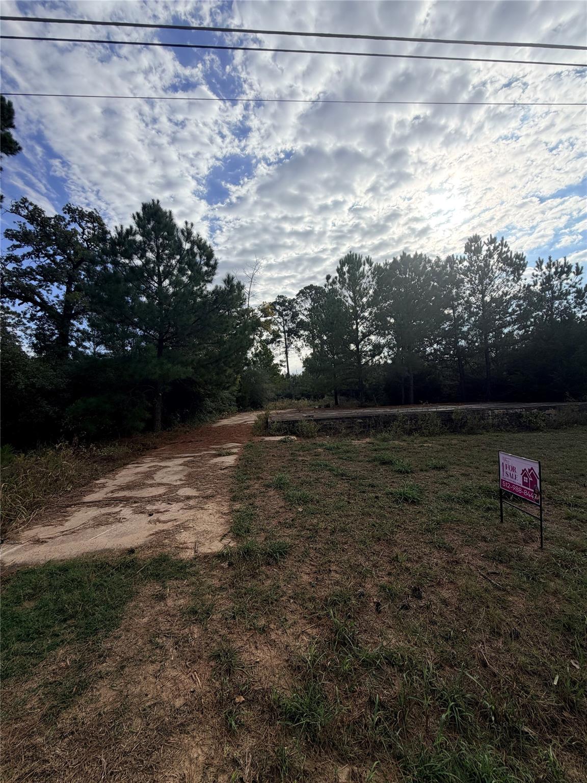 127 Koali Dr, Bastrop, TX 78602