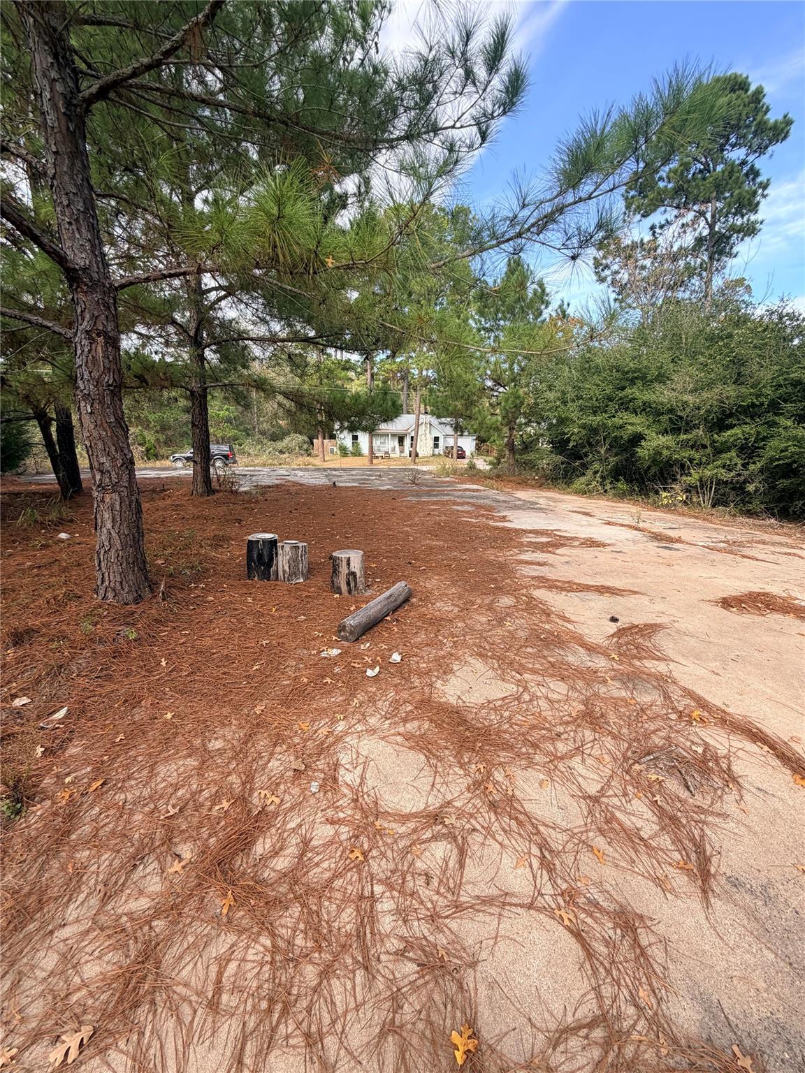 127 Koali Dr, Bastrop, TX 78602