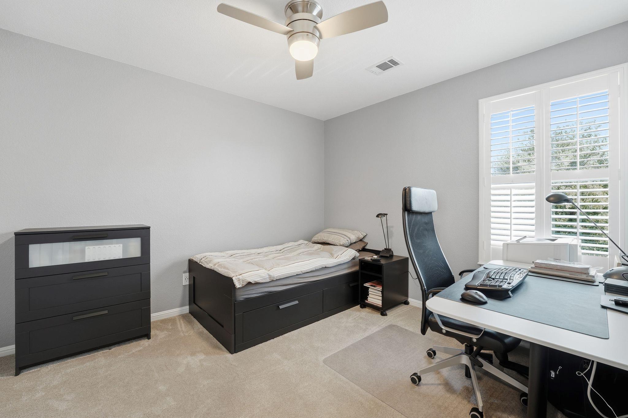 20608 Farm Pond Ln, Pflugerville, TX 78660