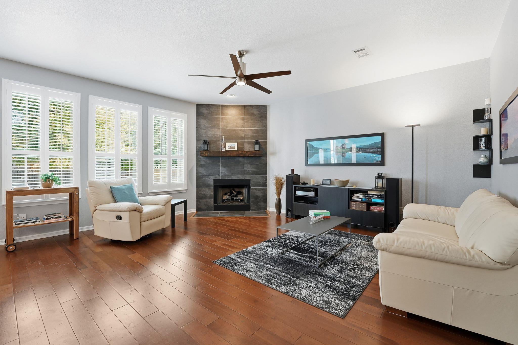 20608 Farm Pond Ln, Pflugerville, TX 78660