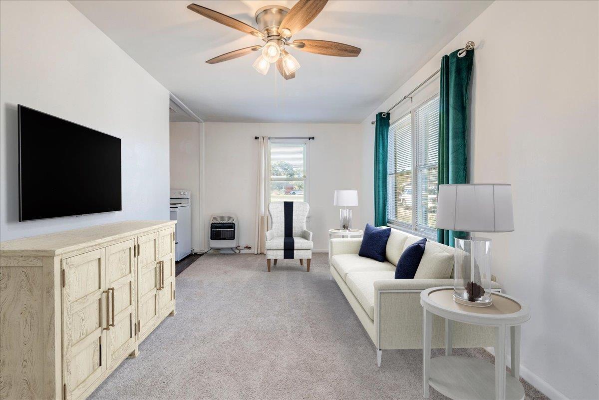 116 E Moeller St, Bertram, TX 78605