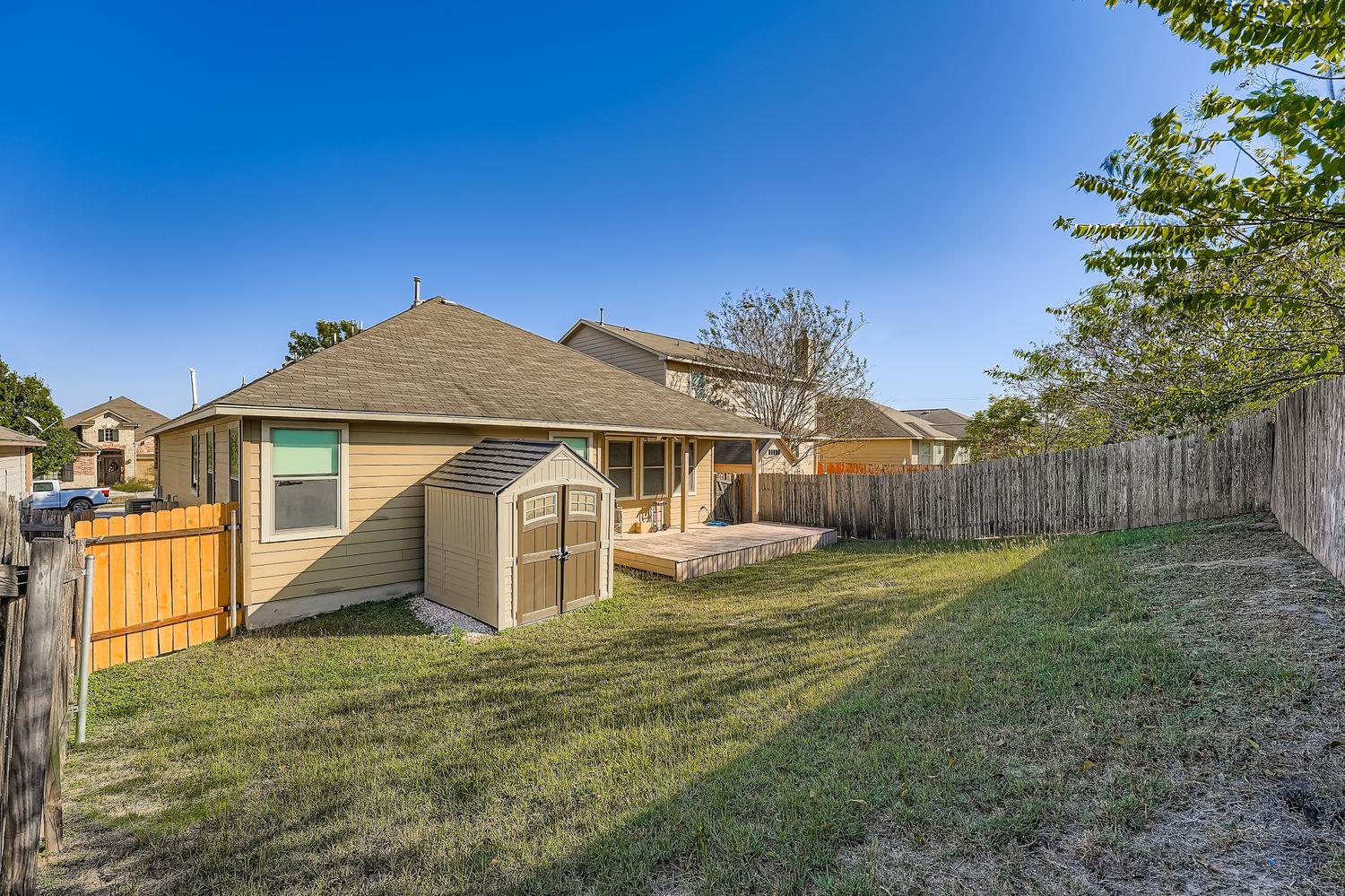 2097 Livonia Dr, Buda, TX 78610