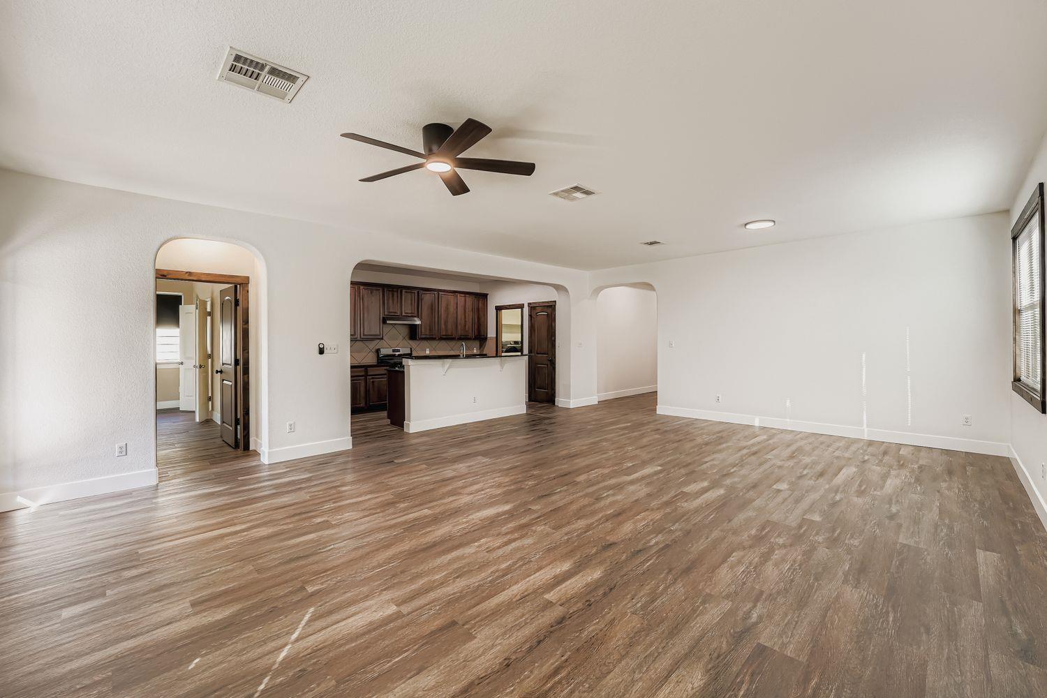 2097 Livonia Dr, Buda, TX 78610