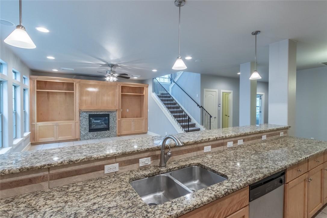 306 E 34th St # A, Austin, TX 78705