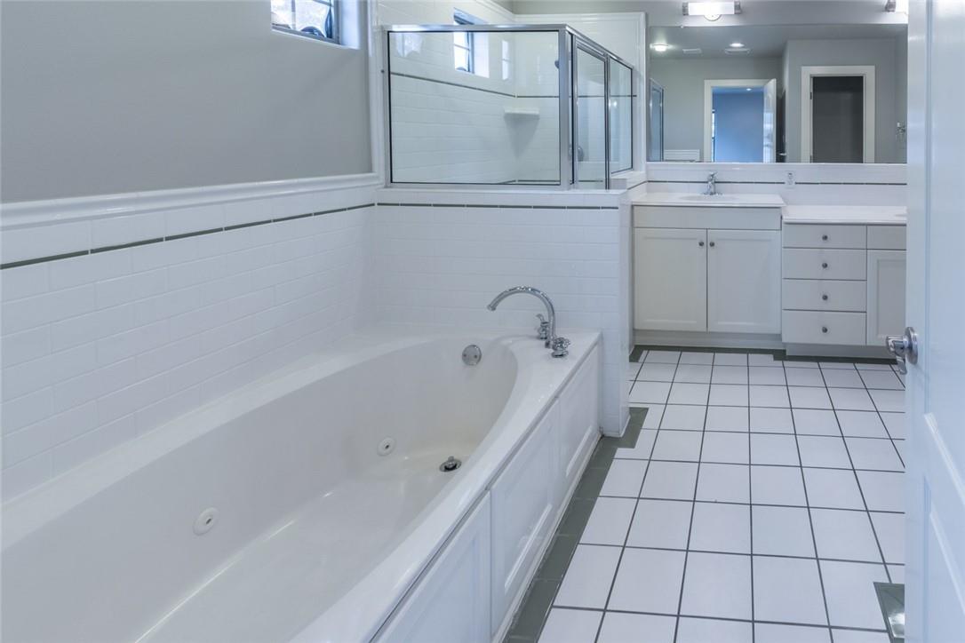 306 E 34th St # A, Austin, TX 78705