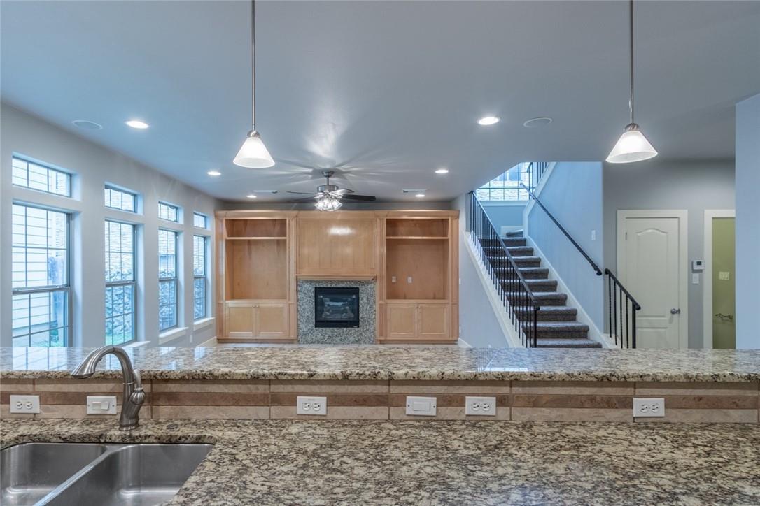 306 E 34th St # A, Austin, TX 78705