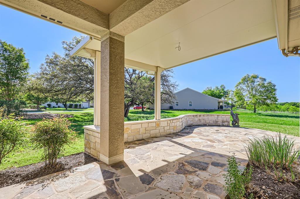 212 Summer Rd, Georgetown, TX 78633