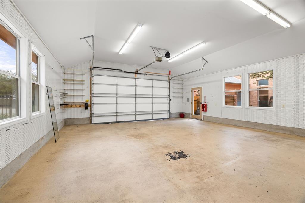 16904 Upper Woods Cv, Austin, TX 78734