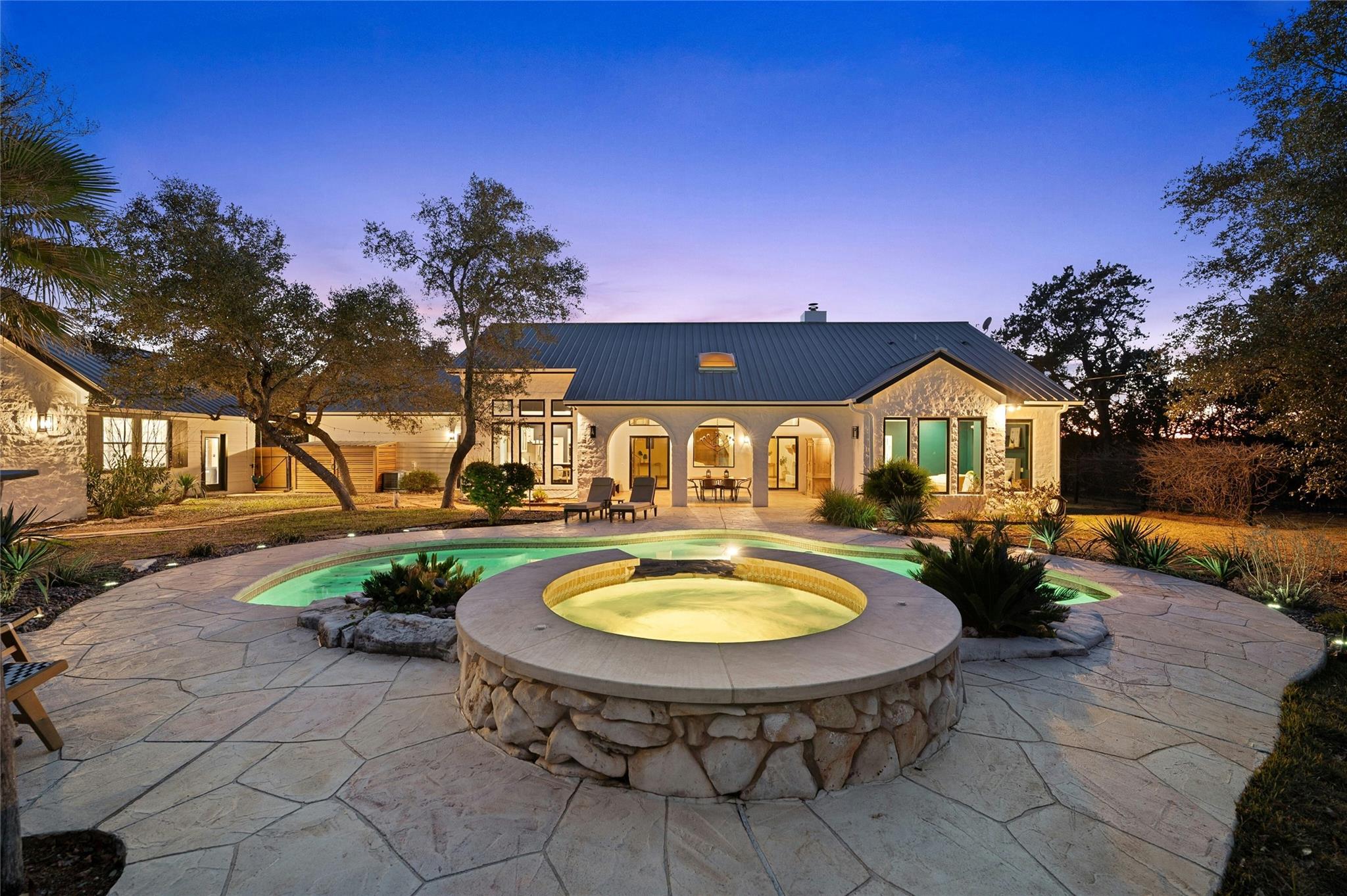 16904 Upper Woods Cv, Austin, TX 78734