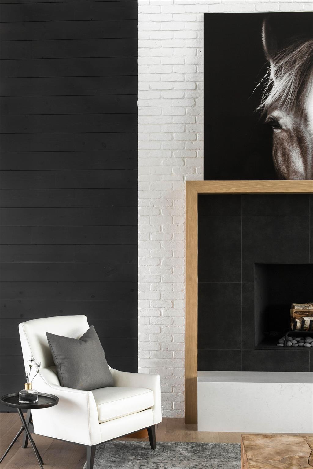 707 Moonlight Bay Dr, Spicewood, TX 78669