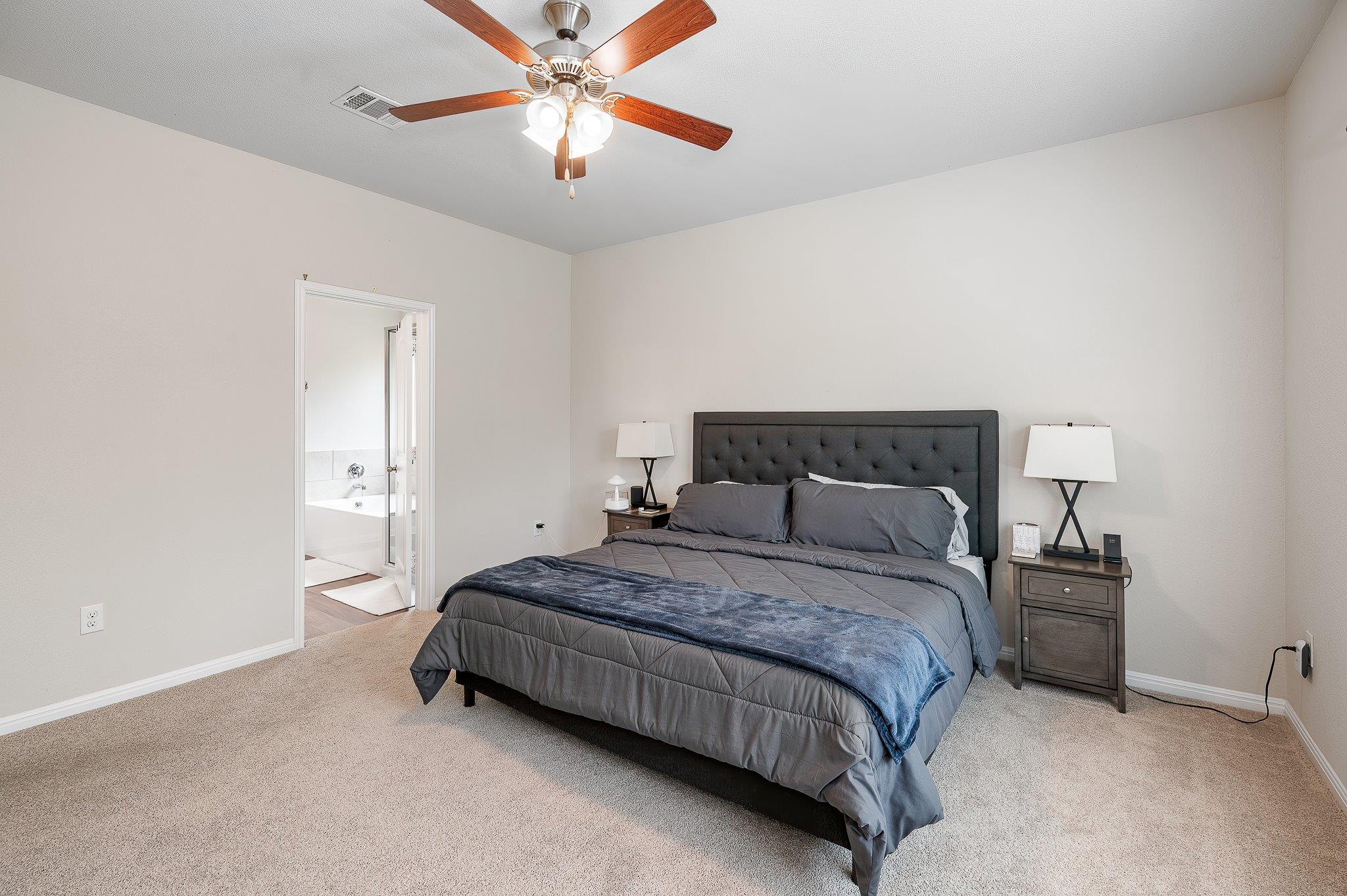 4348 Rockbrook Farms Ln, Georgetown, TX 78628