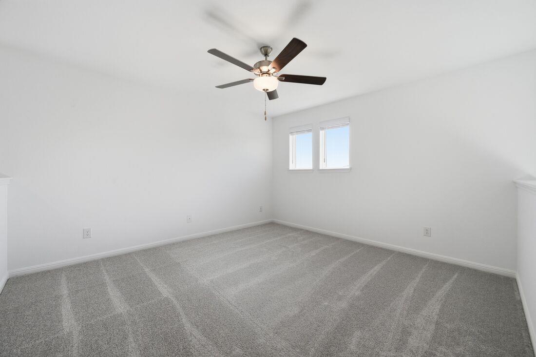 1013 Vanderscile Rd, Hutto, TX 78634