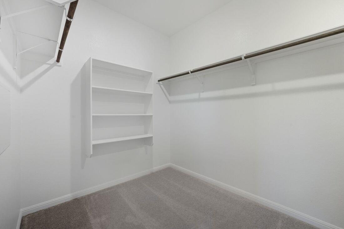 1013 Vanderscile Rd, Hutto, TX 78634