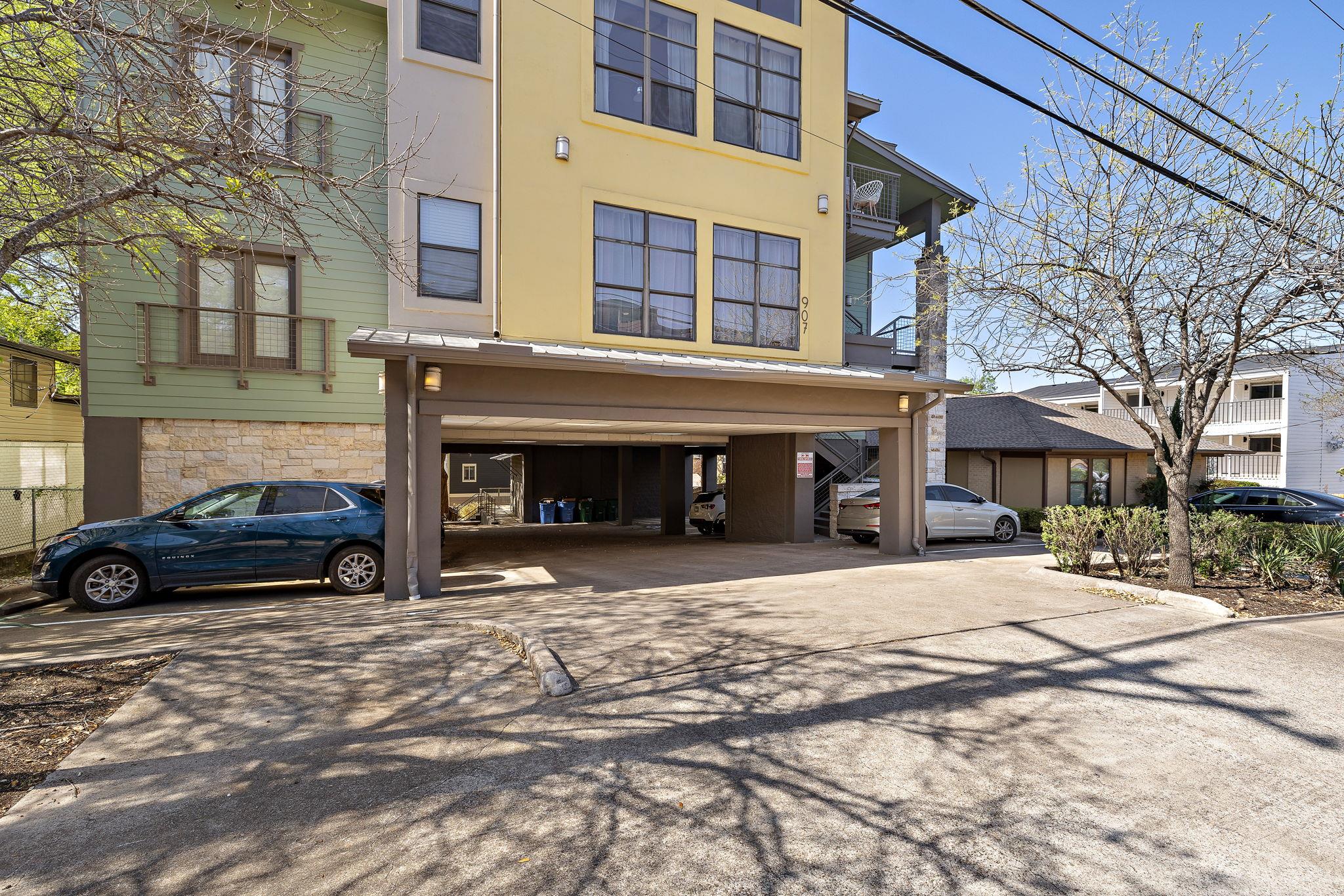 907 Duncan Ln # 302, Austin, TX 78705