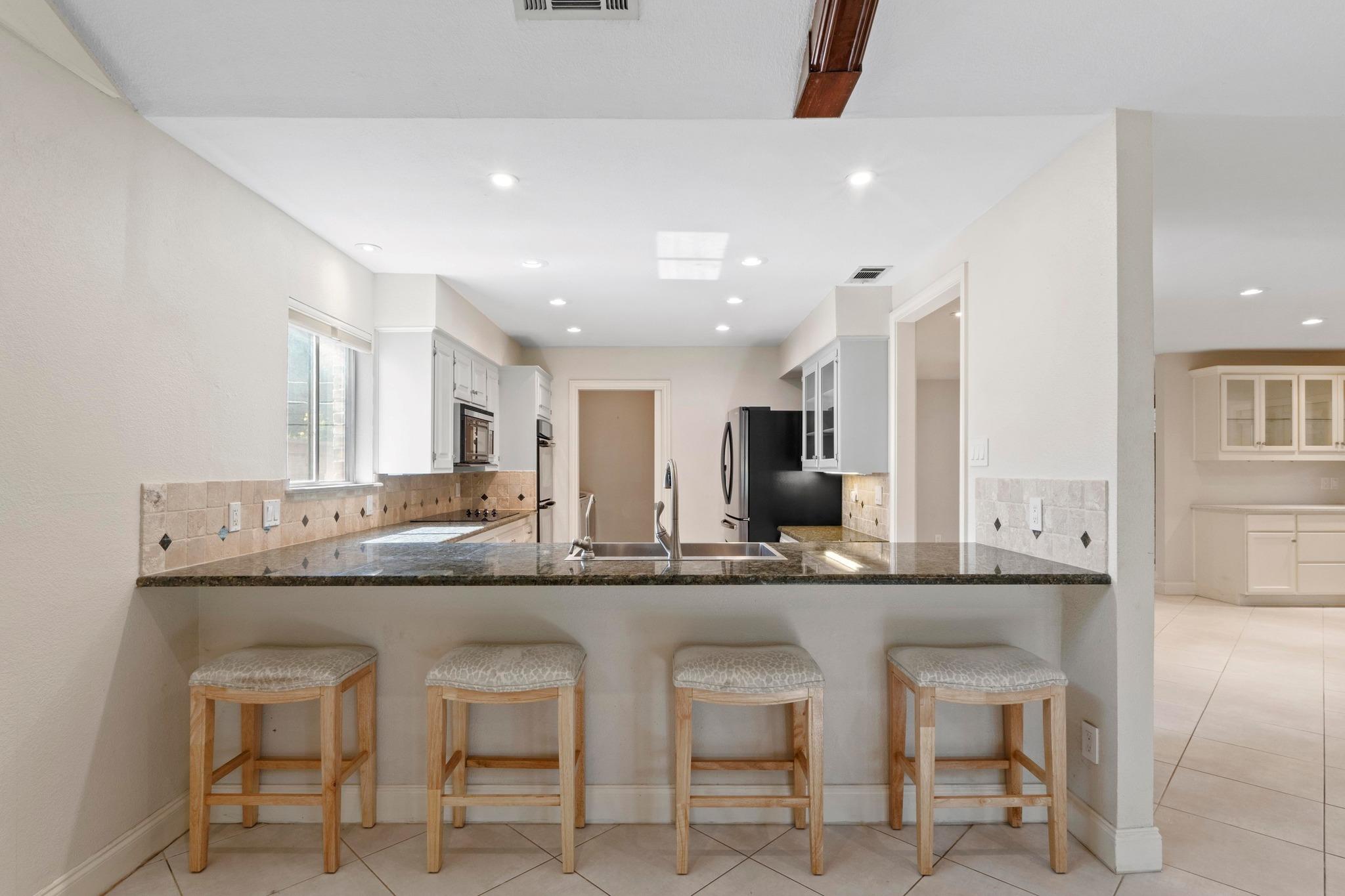 12317 Indian Mound Dr, Austin, TX 78758